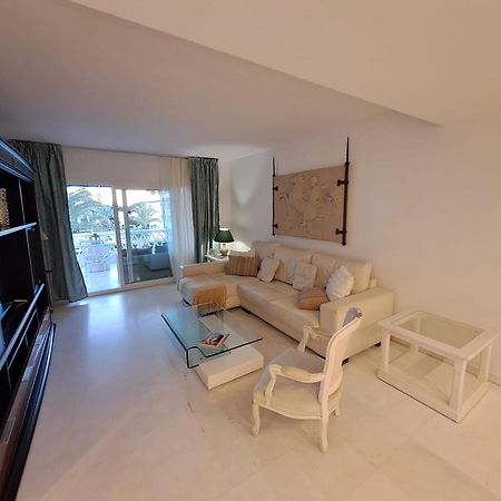 Luminous Apartment In Playas Del Duque , Puerto Banus By Holidays & Home Marbella Kültér fotó